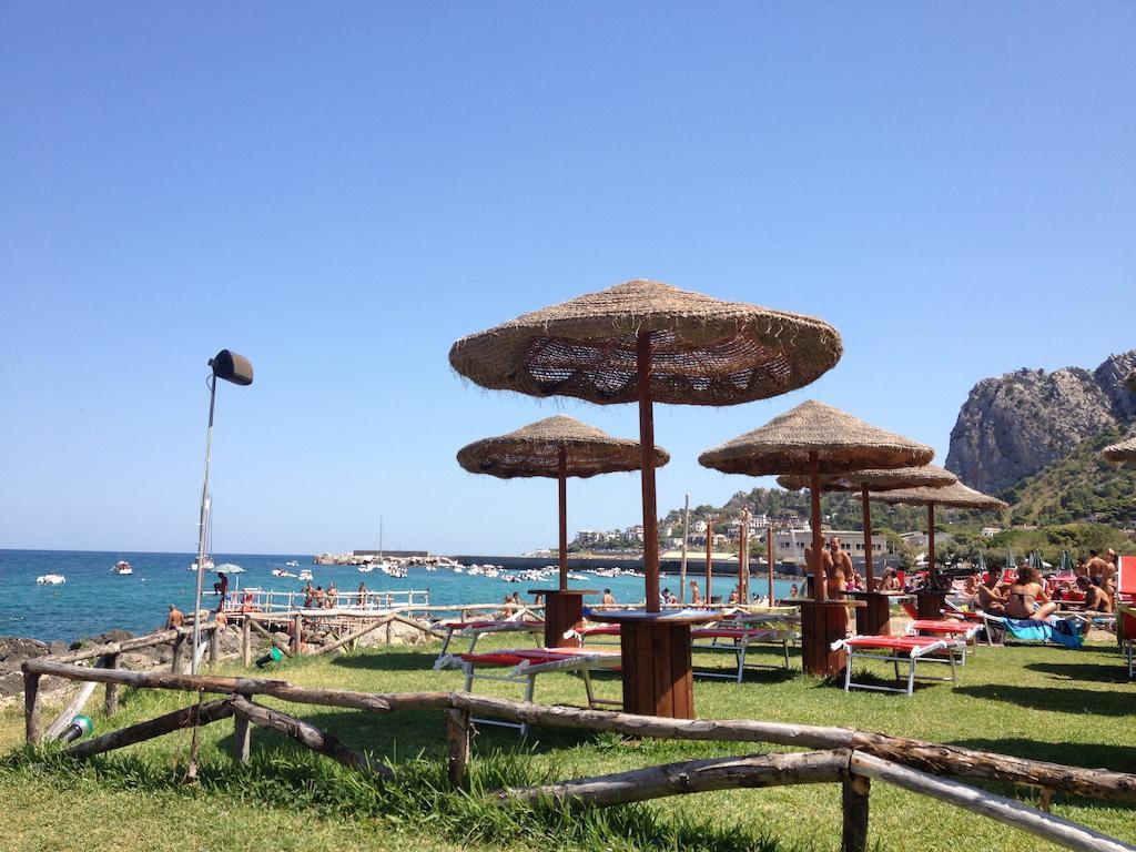 Mondello Suites Feels Like Home Bagian luar foto