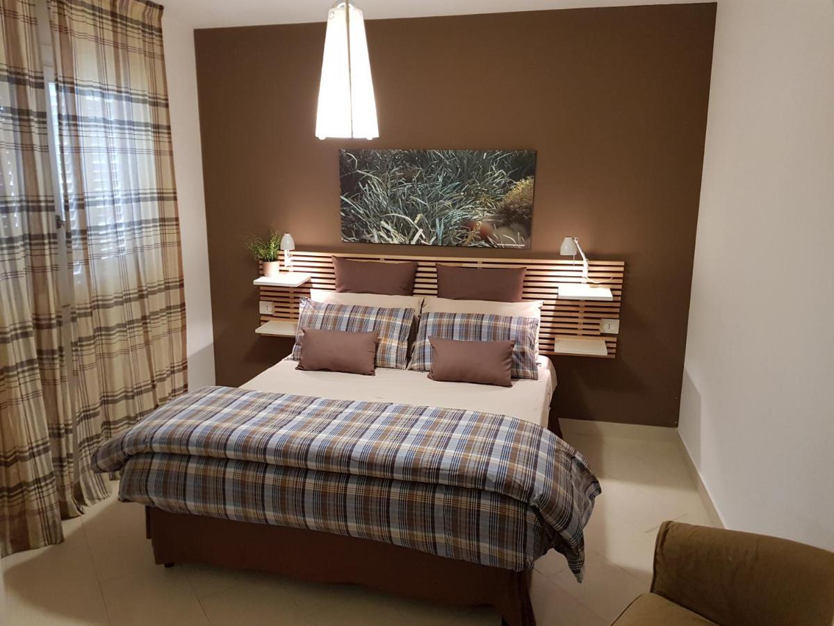 Mondello Suites Feels Like Home Bagian luar foto